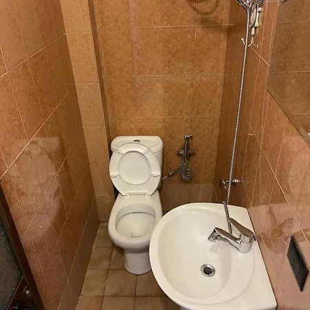 アパート Saranda Apartment *