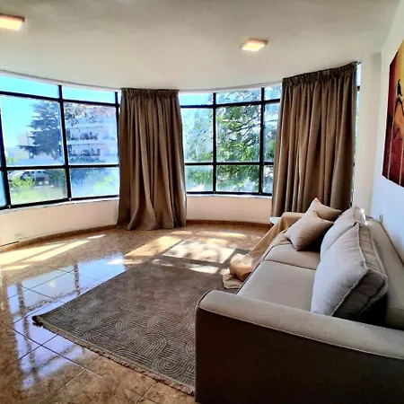 Apartamento Saranda apartment *