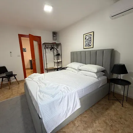 Saranda Apartment