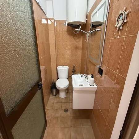 Saranda Apartment *